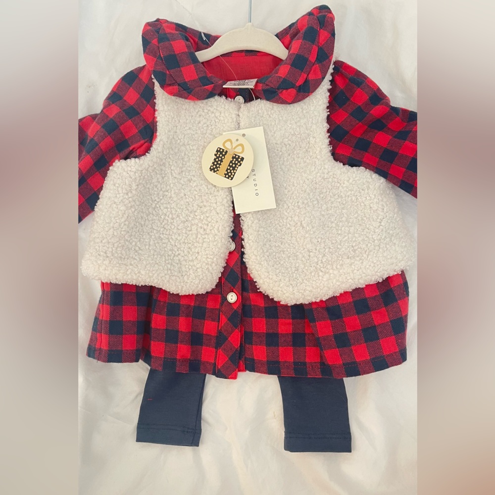 Max studio nwt 0-3 matching set